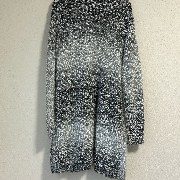 NWT Bobeau Harper Eyelash Gray Open Cardigan Size 1X Stunning - Picture 7 of 9